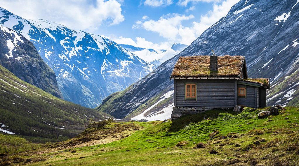 Mountain Hut Retreats